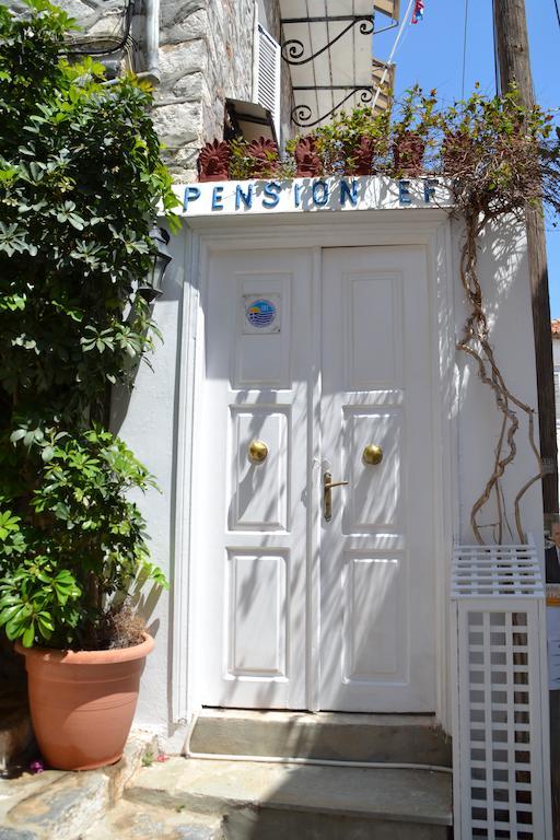 Pension Efie Ídra Kültér fotó